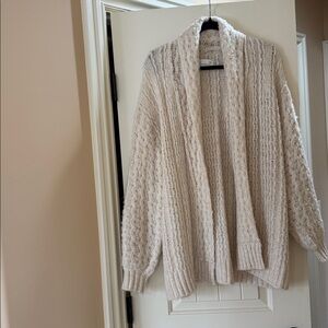 Anthropologie chunky heathered ivory knit chunky long acrylic  blend cardigan.